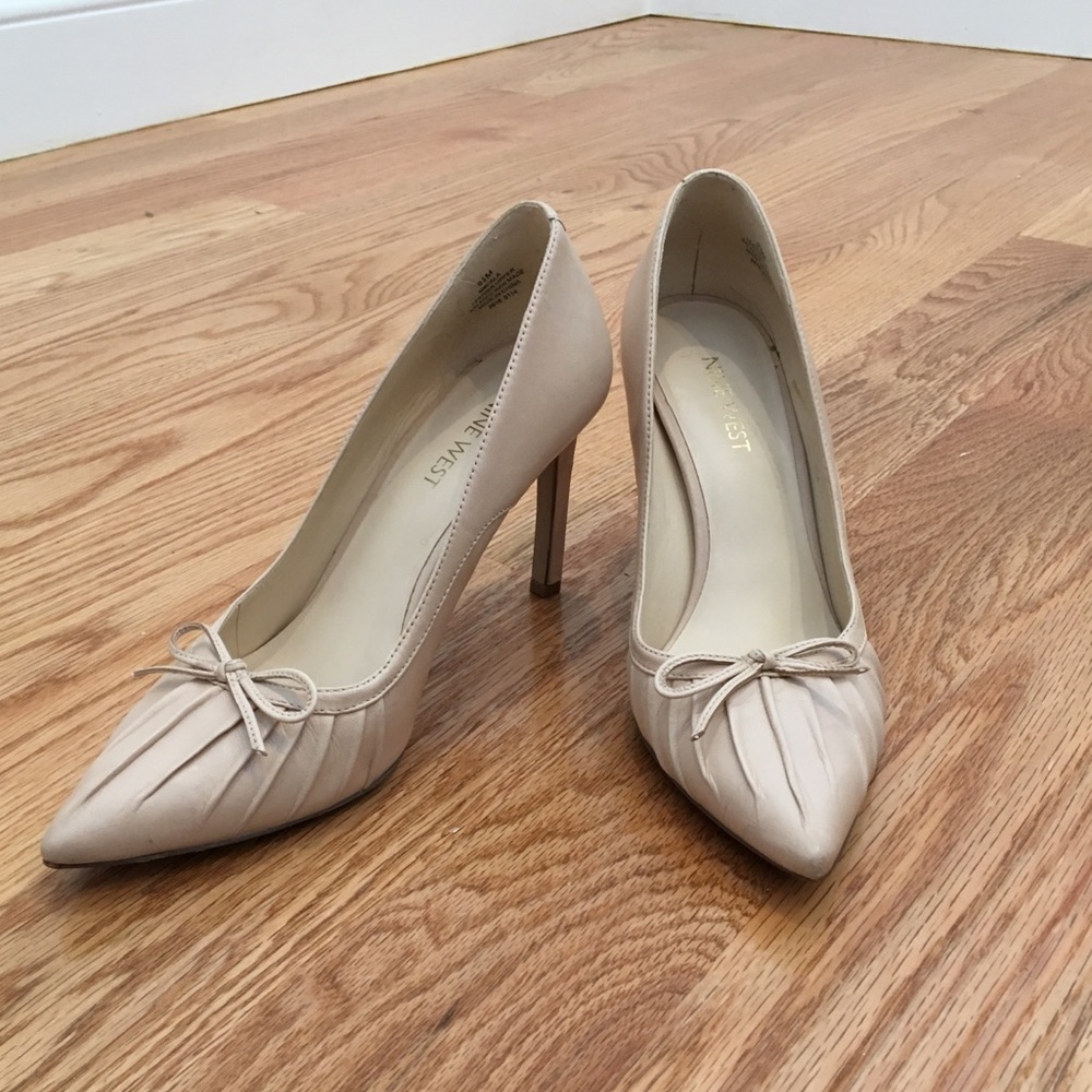 Nine West Cala Heels size 6.5